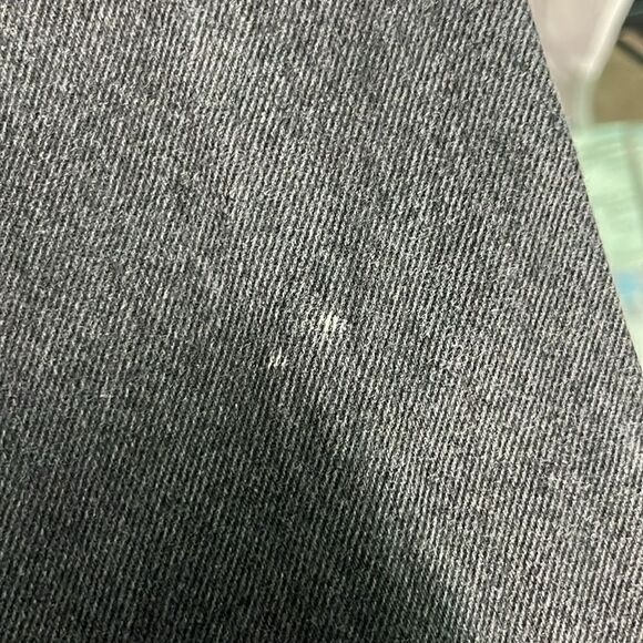 LEVI’s 550 34 X 34 Black Light Fade Relaxed Fit Denim jeans - Picture 4 of 6